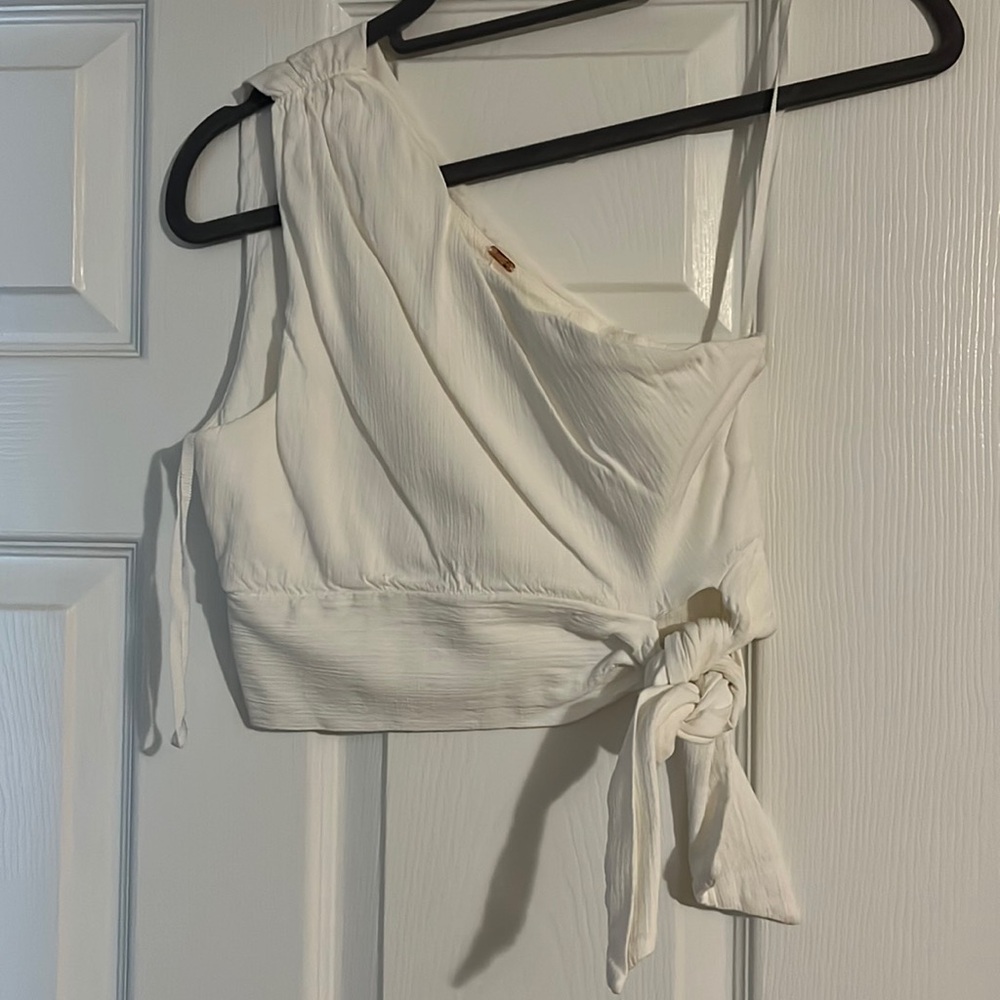 Adorable one shoulder crop top from free people